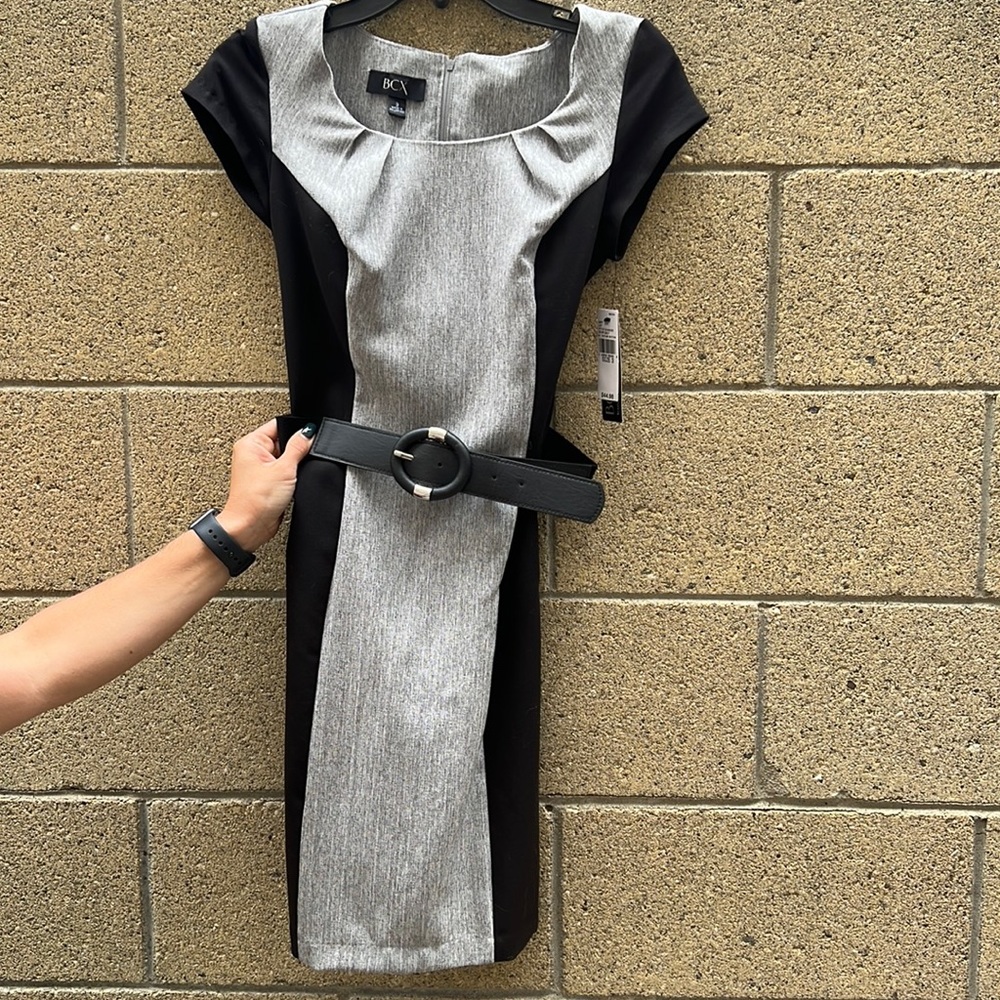 NWT BCX Sheath dress with removable belt